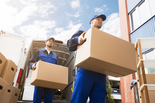<strong>7 Reasons Why You Should Use An International Courier Service</strong>